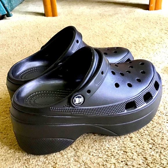 Black Platform Clogs - Picture 2 of 8